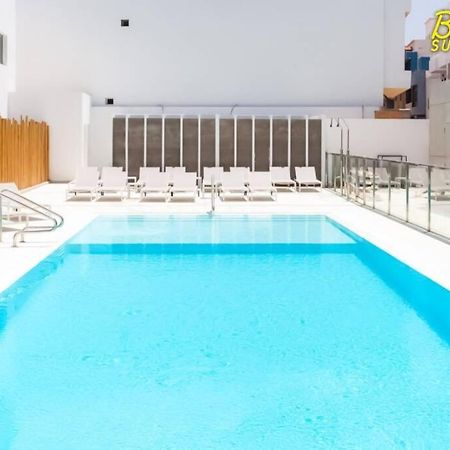 B-Rent Bristol Beach Surf & Fun Corralejo Bagian luar foto