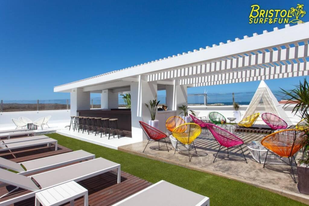 B-Rent Bristol Beach Surf & Fun Corralejo Bagian luar foto